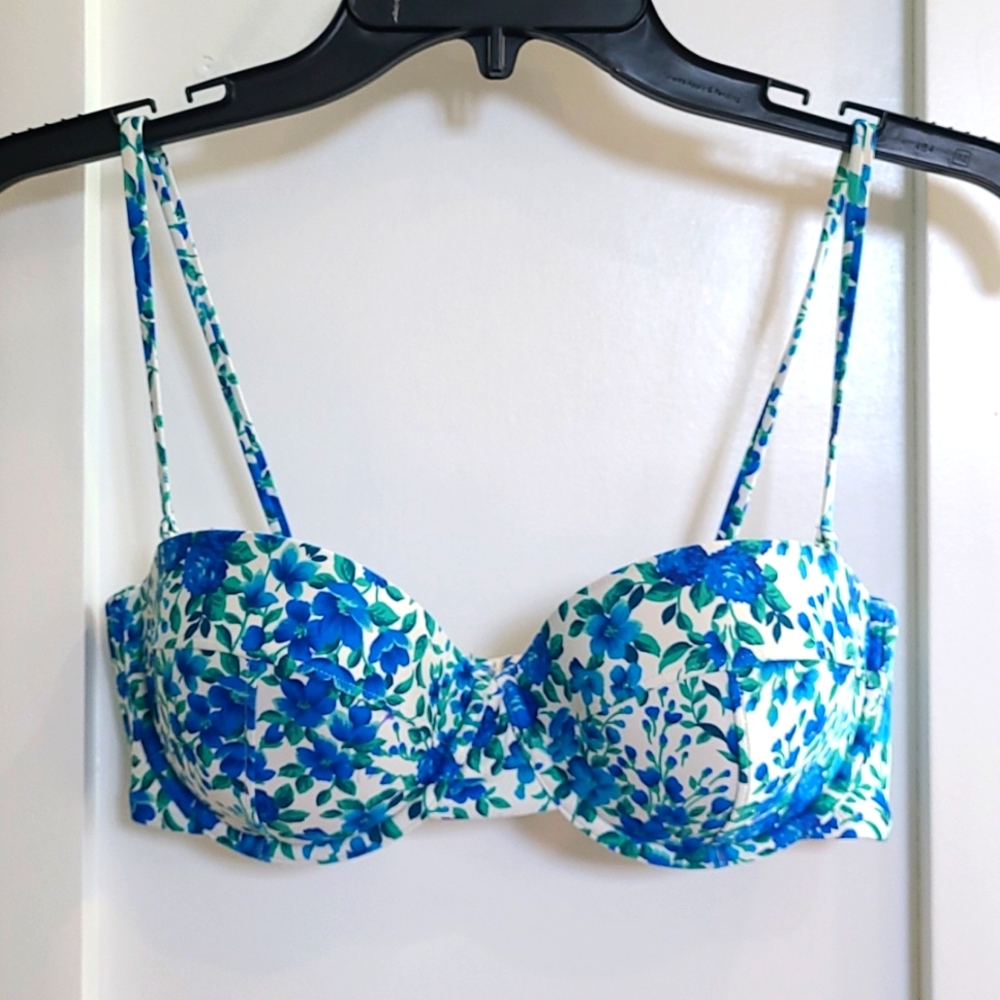 JCrew Blue and White Floral Bikini - 34C top and S bottoms
